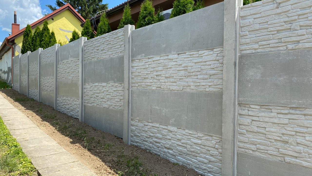 Zvýšenie betónového plota. Aké sú možnosti- LunaPloty